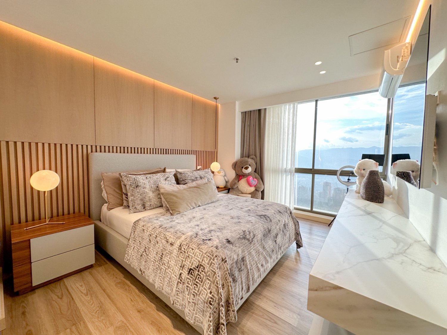 Exclusivo Apartmento deAlujo completamente Dorado en Renta  — 11