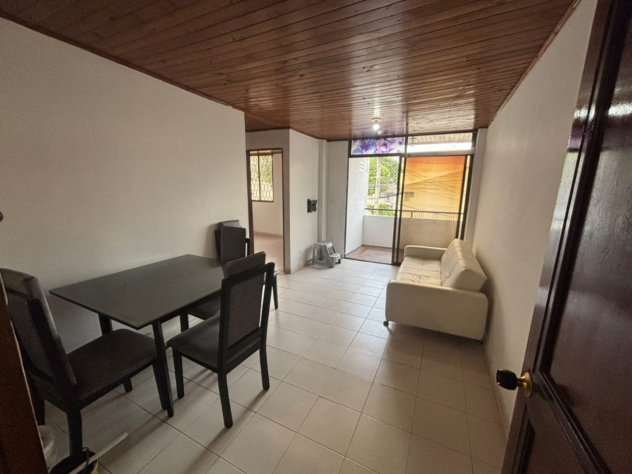 Acogedor Apartamento en Chiquinquirá En 1er Piso - Image 1