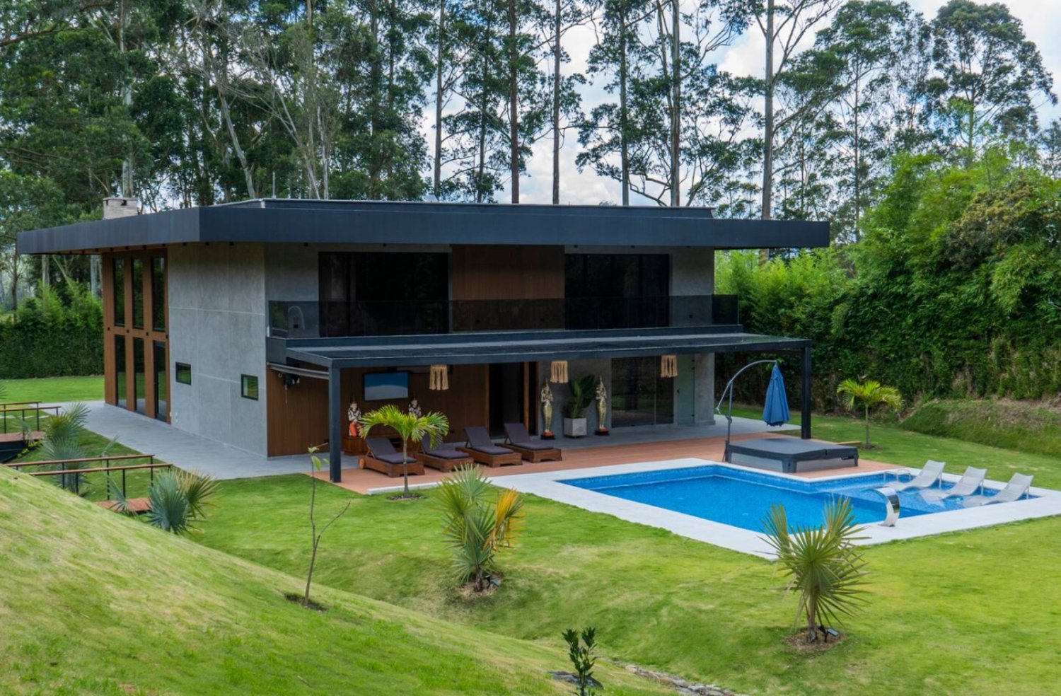 Exclusiva Casa de Lujo en Ubicación Privilegiada - Image 3