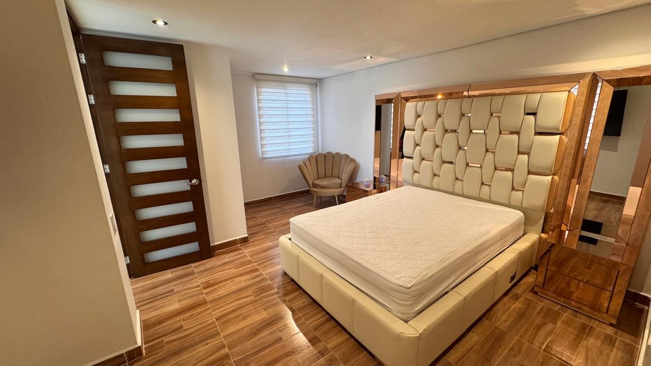Exclusivo Apartamento en venta (Duplex) - Image 15
