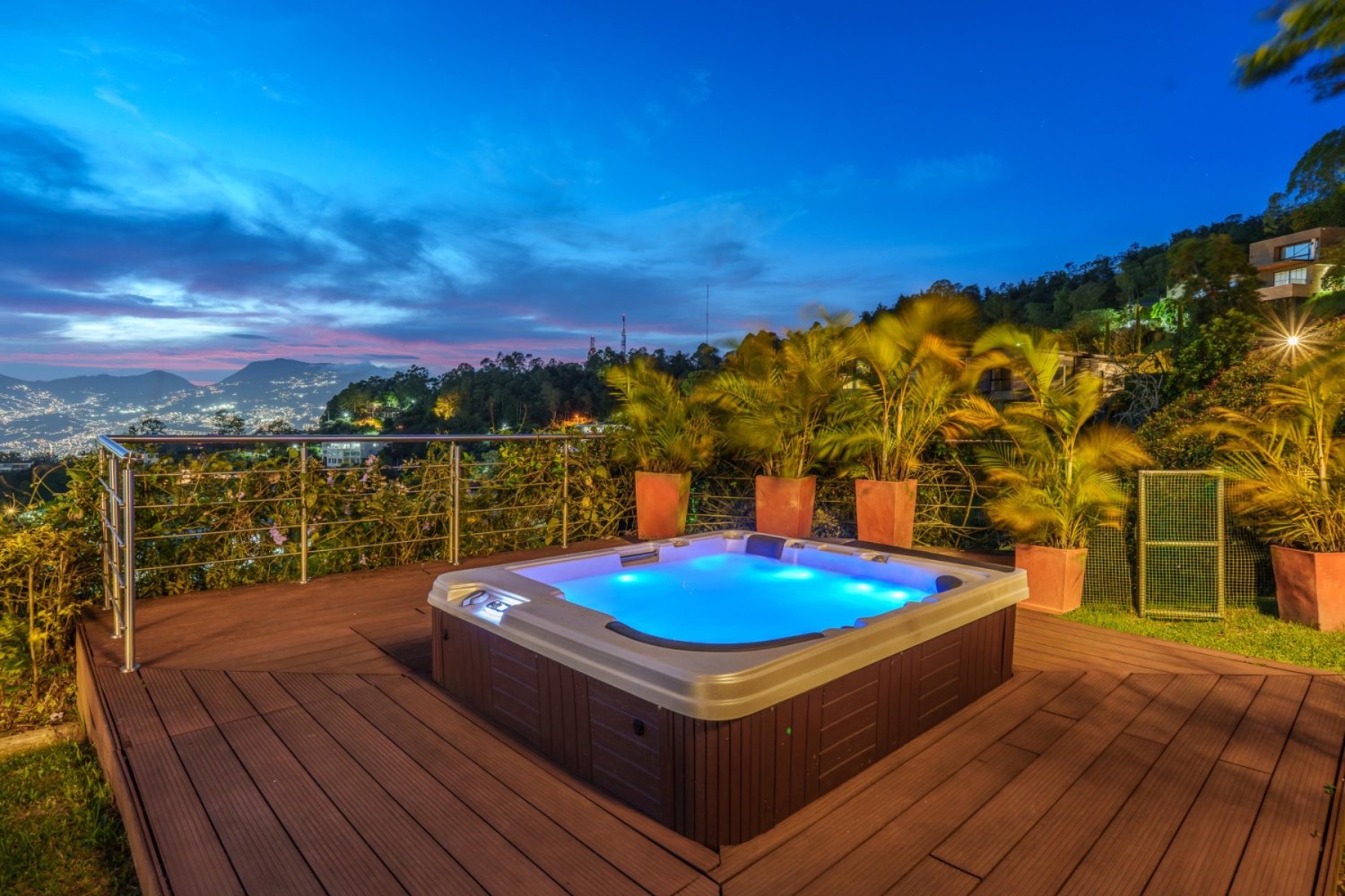 Exclusiva Casa De lujo en Renta y venta con la mejor Vista panorámica a Medellín  - 6