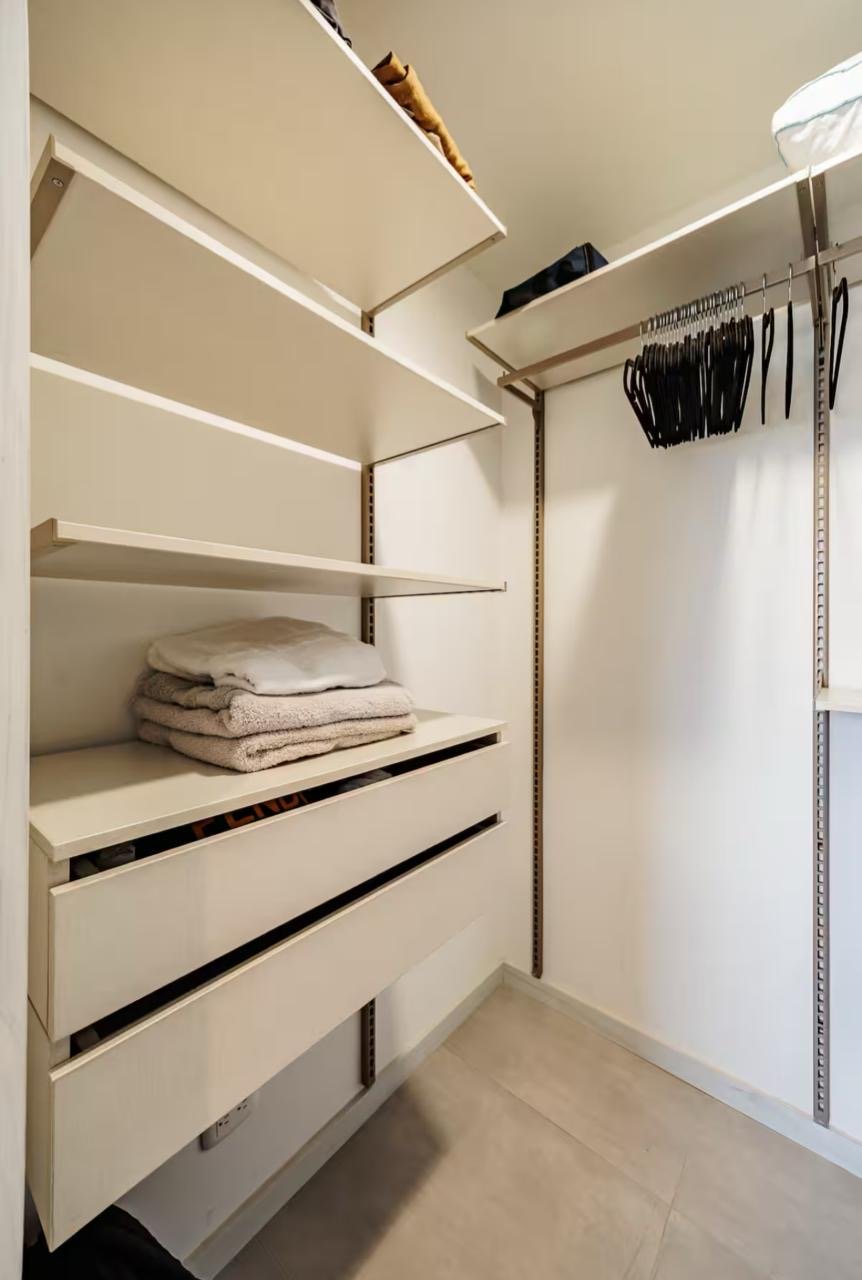 Moderno apartamento en el poblado  - Image 7