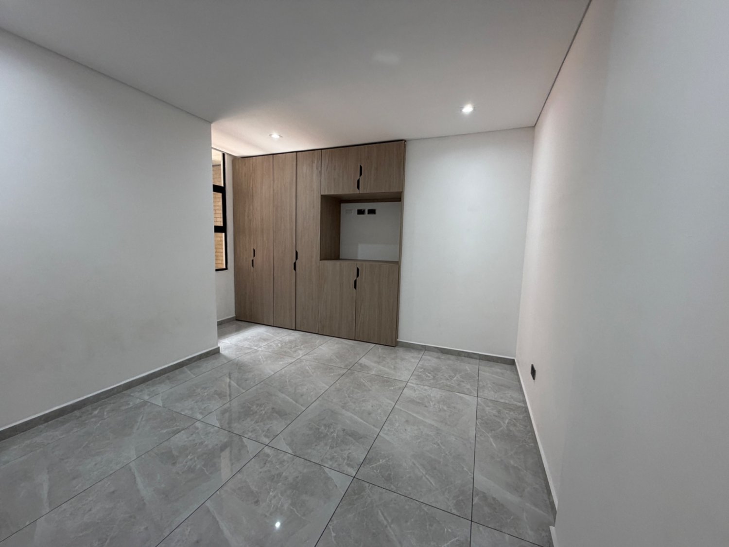 Moderno Apartamento en Laureles - Image 9