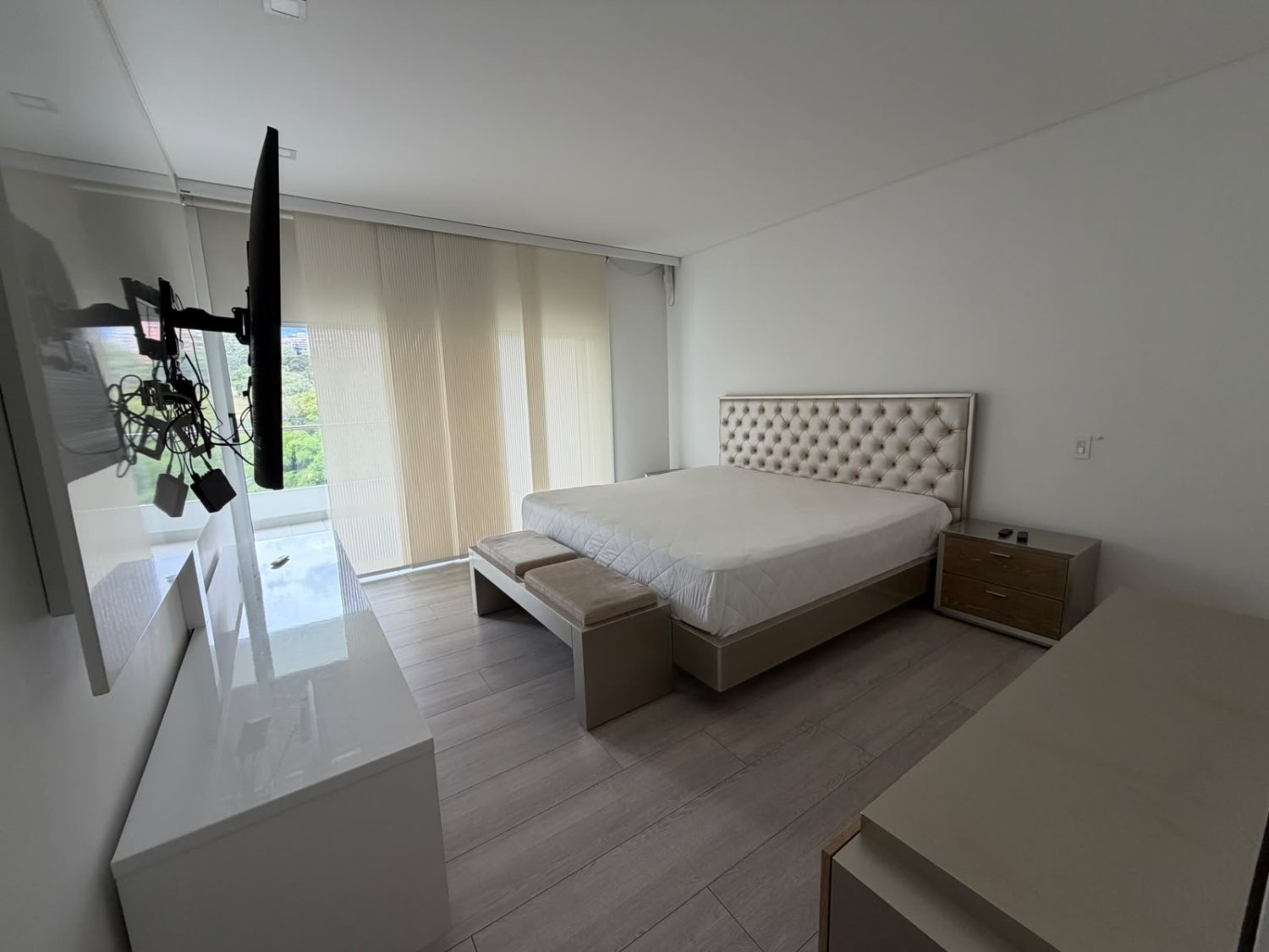 Apartamento semi amoblado en Poblado (Campestre)  — 10
