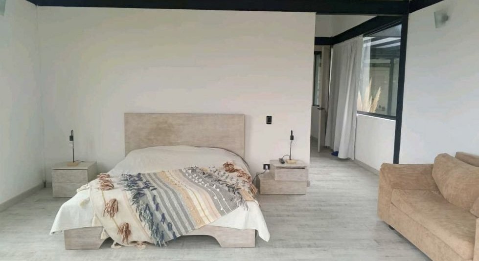 Gran casa disponible en Renta y Venta en altos de Escobero  — 9