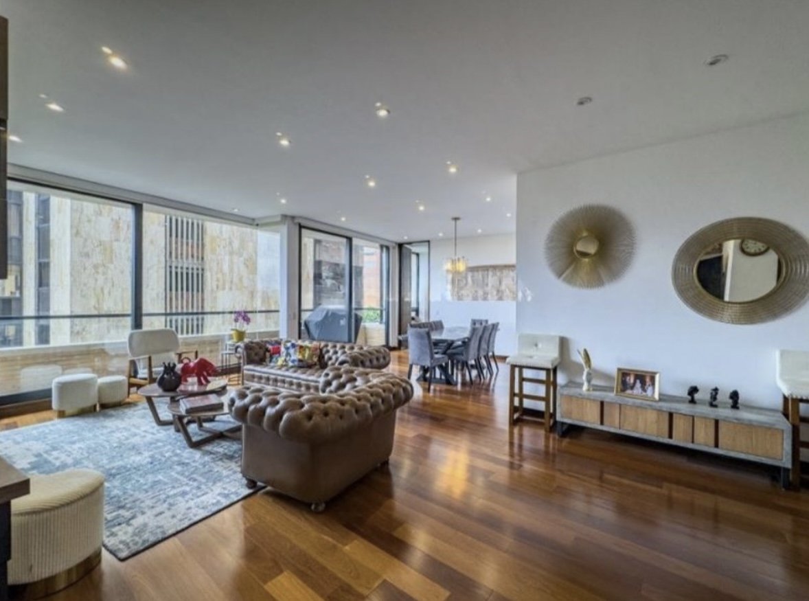 Venta en La Cabrera  - Image 1