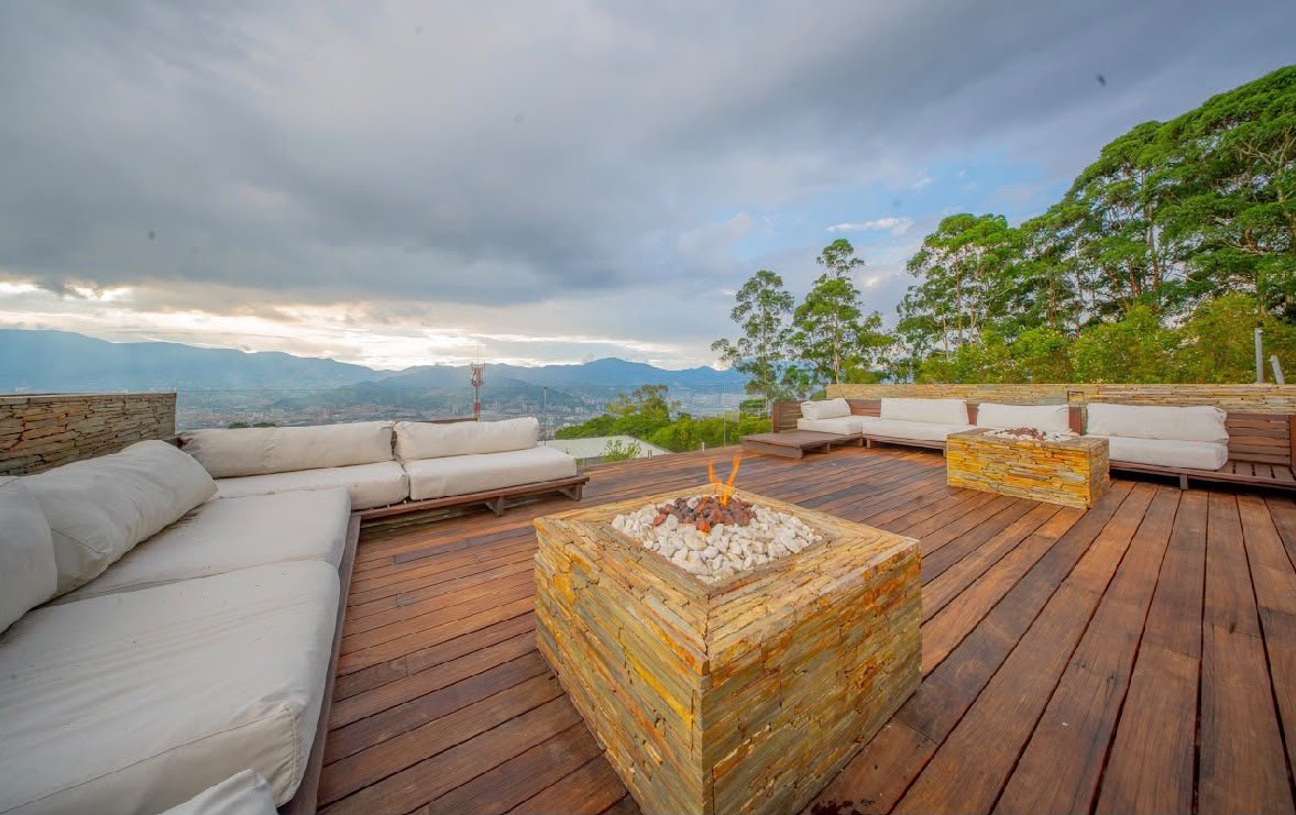 Luxury Residence for Long-Term Rent