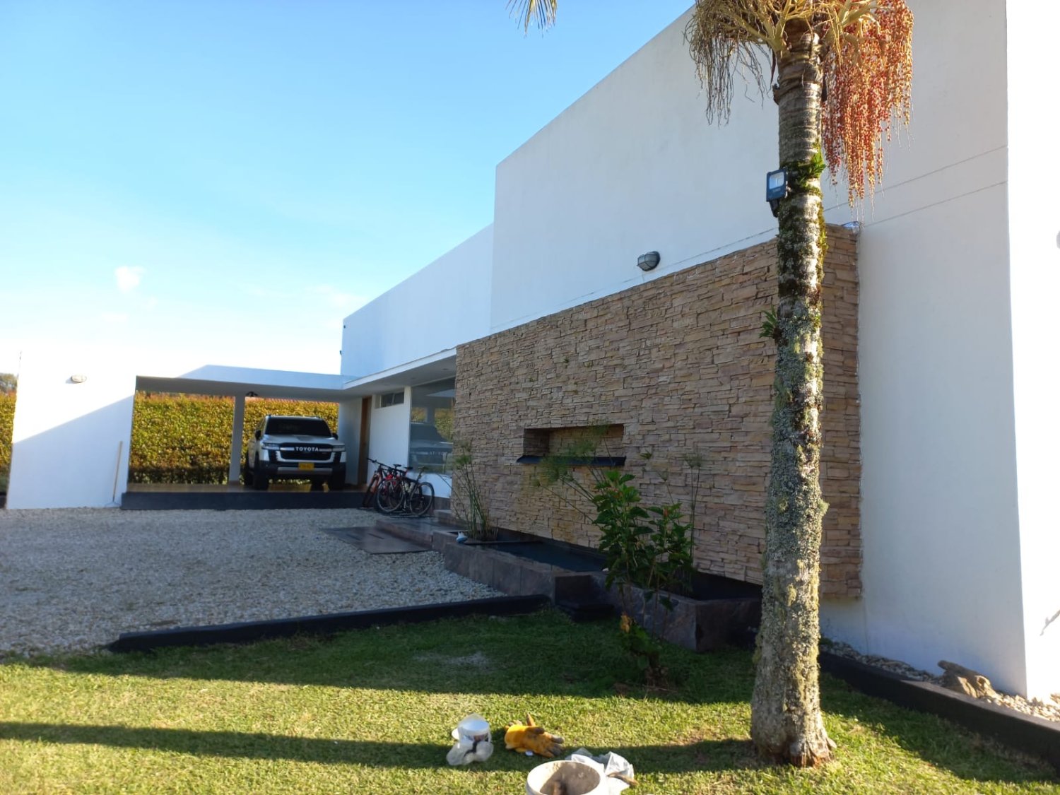 Casa Campestre en Llano Grande - Image 2