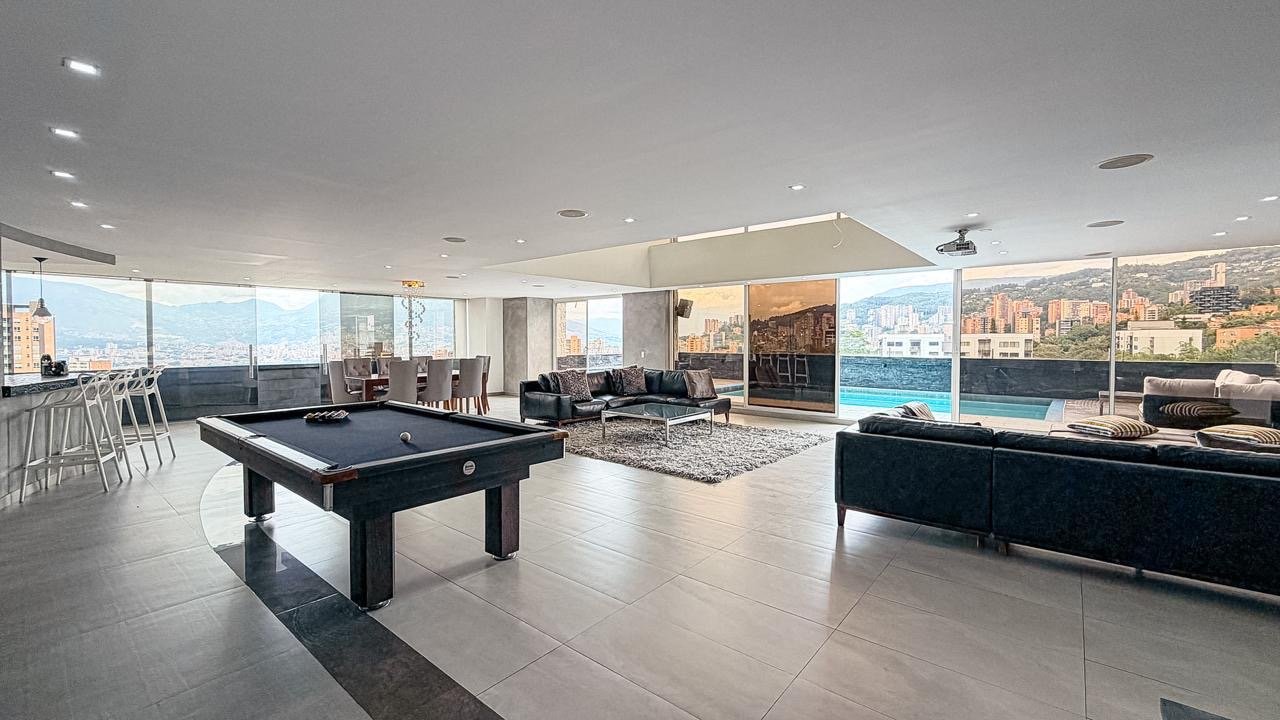 Exclusivo Penthouse en Loma Los Gonzales - Image 9