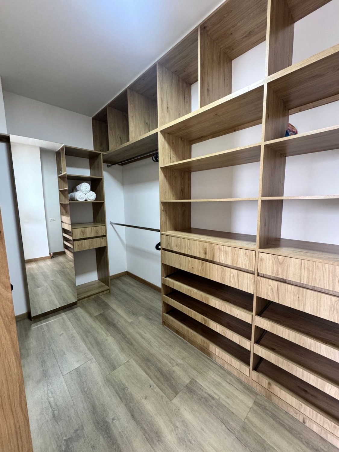 Se renta apartamento  amoblado cerca al Mall Amsterdam - Image 12