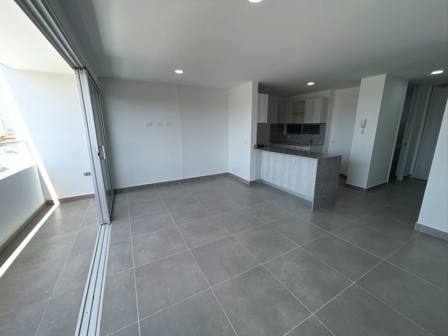 Hermoso apartamento en Villacampestre - Image 4