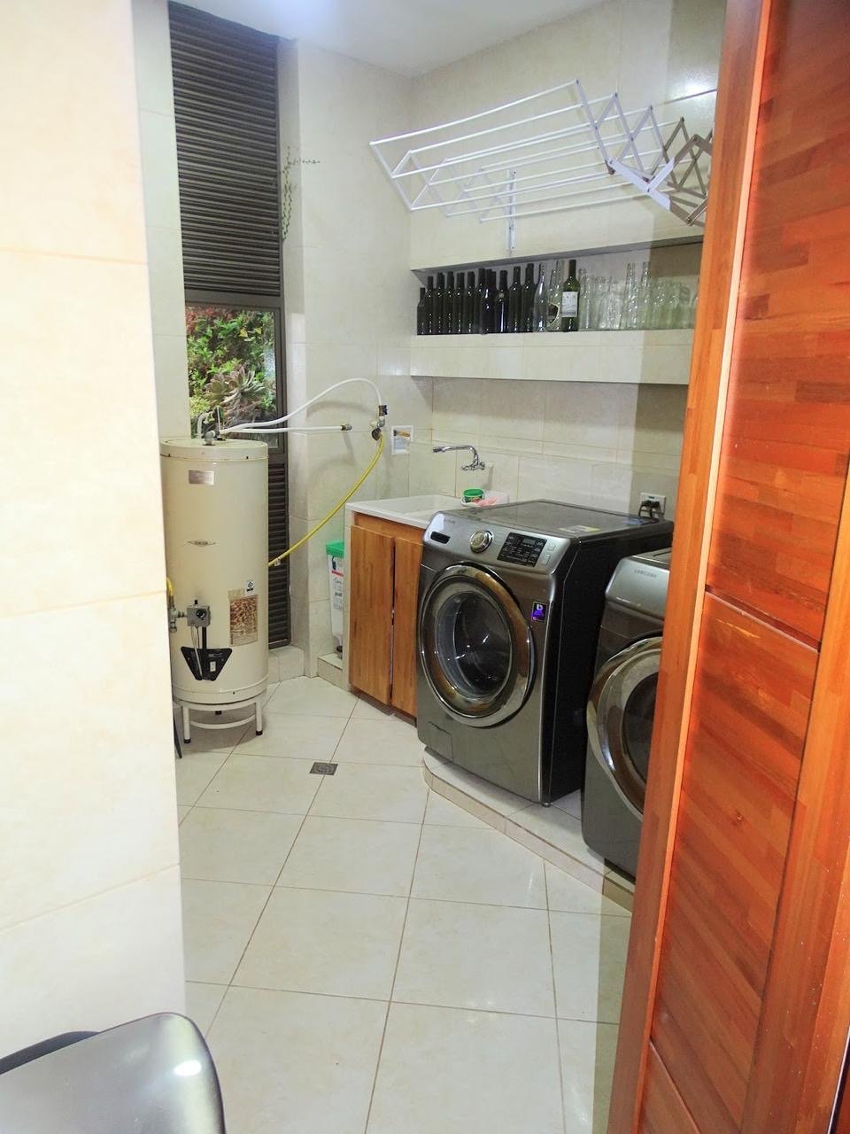 En Renta y Venta exclusiva Casa con piscina Privada  - Image 12