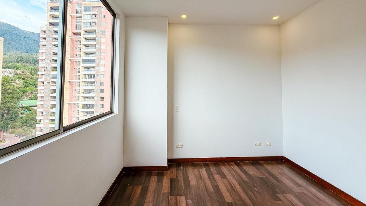 Apartamento duplex en venta en el sector del poblado  — 8