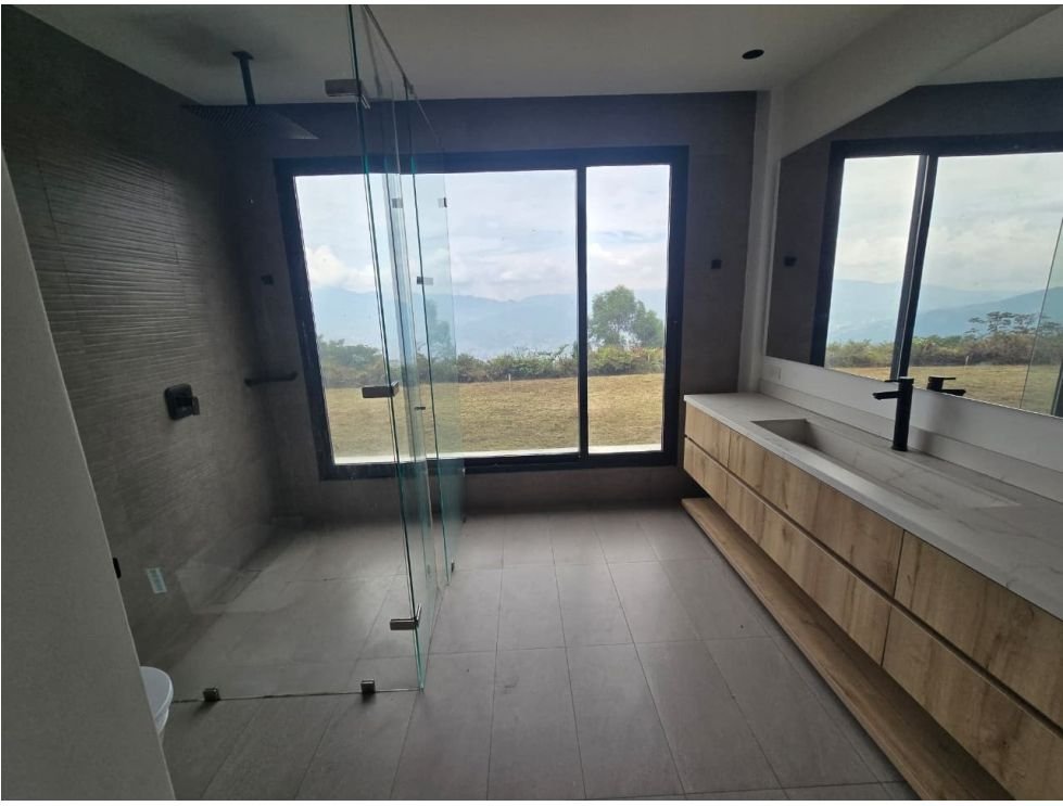 Hermosa casa de un solo nivel en venta en las palmas  — 10