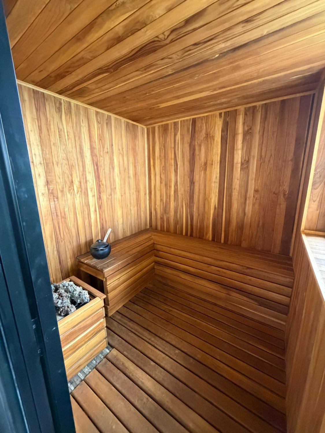 Exclusiva casa en Renta con vista a la ciudad ubicada en las palmas  - Image 21