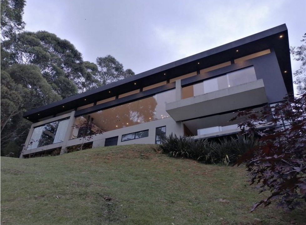Exclusiva Casa campestre de lujo en Renta en Llano Grande — 2