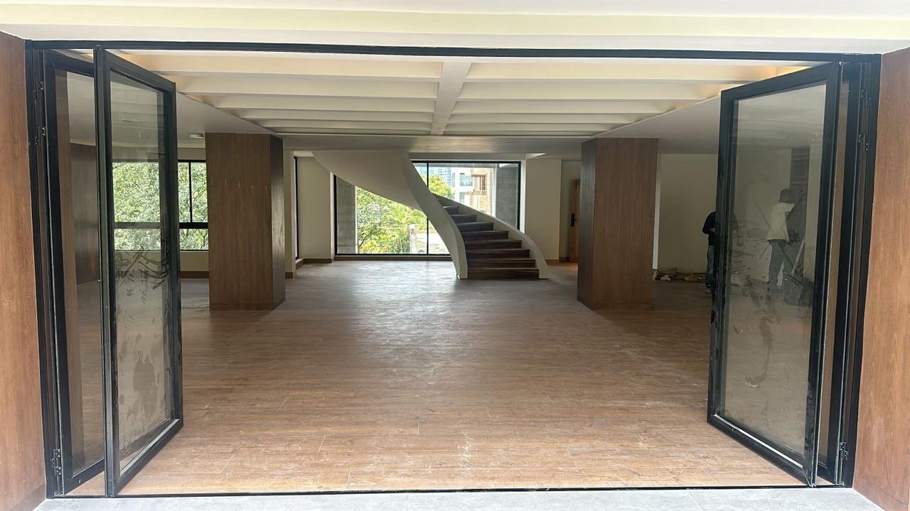 Exclusivo apartamento Remodelado en Venta  - Image 19