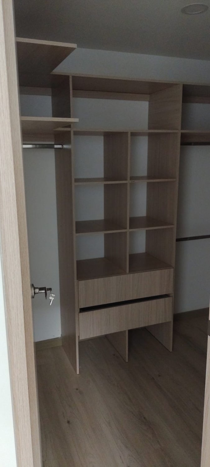 Apartamento en Venta La Guayabal Cerca a el poblado Con Facil acceso por Regional  - Image 4