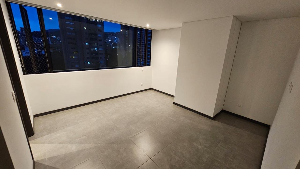 Lujoso penthouse en Renta y venta en el sector de milla de Leon - Image 19