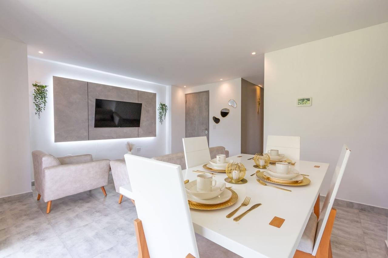 Luxury Furnished Apartment for Short-Term Rental – Envigado, Antillas