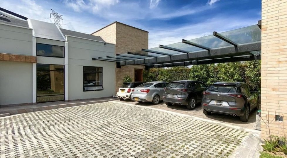 Gran Casa Campestre de Lujo Disponible en Renta Traficional en Llano Grande   — 6