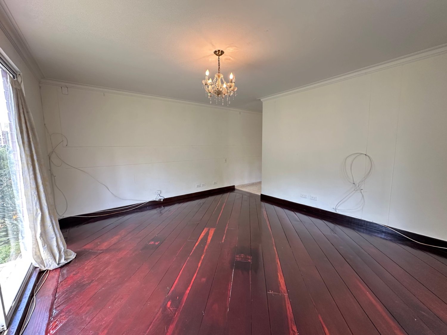 Se Renta casa Colonial en el Poblado con fácil Acceso a Palmas  - Image 18