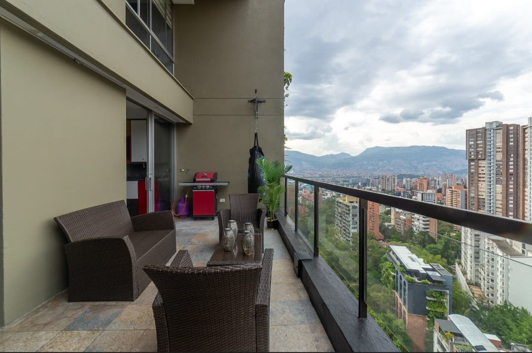 Renta de Apartamento amoblado a cerca a Provenza  - Image 22