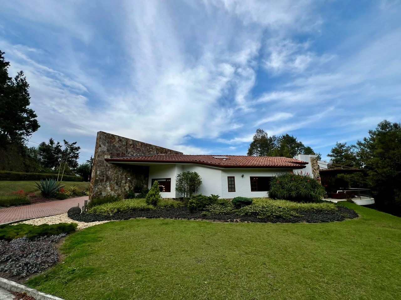 Exclusiva Casa en Renta y venta en el corredor de las palmas  — 20