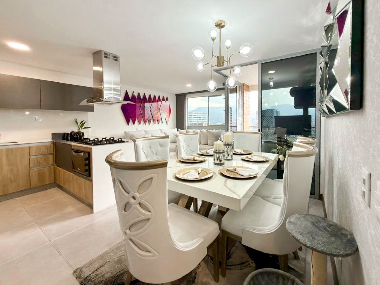 Venta De moderno apartamento en Ciudad Del Rio Medellin - Image 2