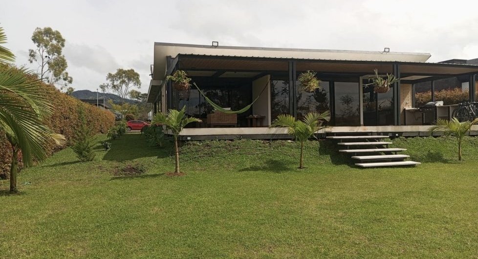 Exclusiva Casa campestre de lujo en renta en Llano Grande  — 2