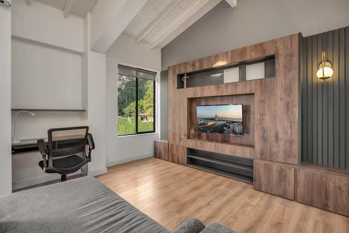 Luxury Apartment for Rent – Provenza