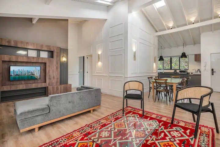 Luxury Apartment for Rent – Provenza - 19