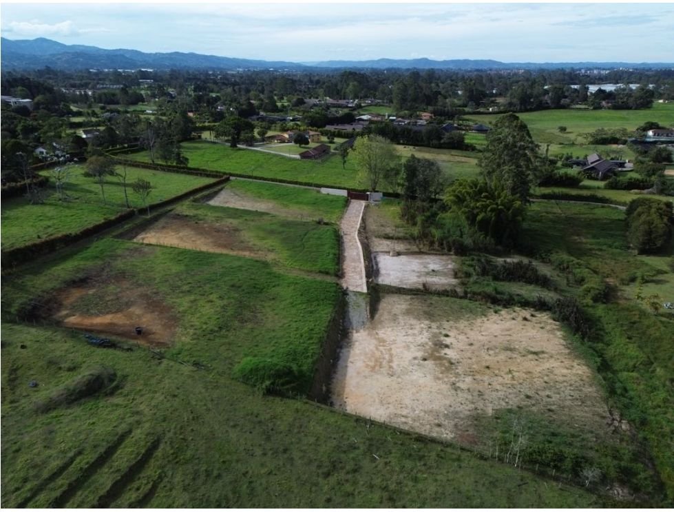 Gran Lote Disponible en Venta en Llano Grande  — 1