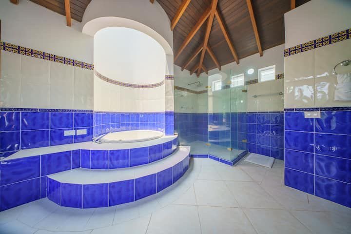 Exclusiva casa en renta o en venta  - Image 14