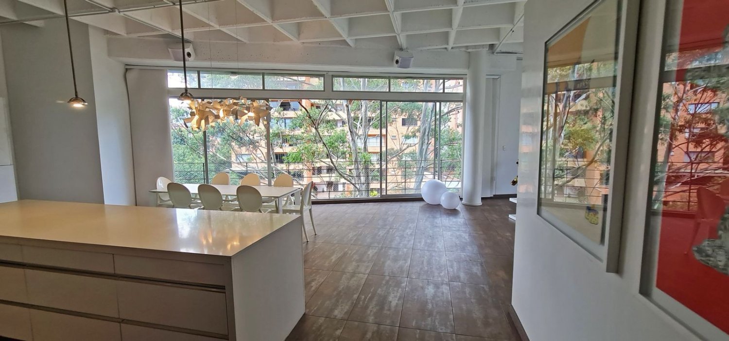 Exclusivo apartamento en Venta a minutos de Provenza  - Image 2