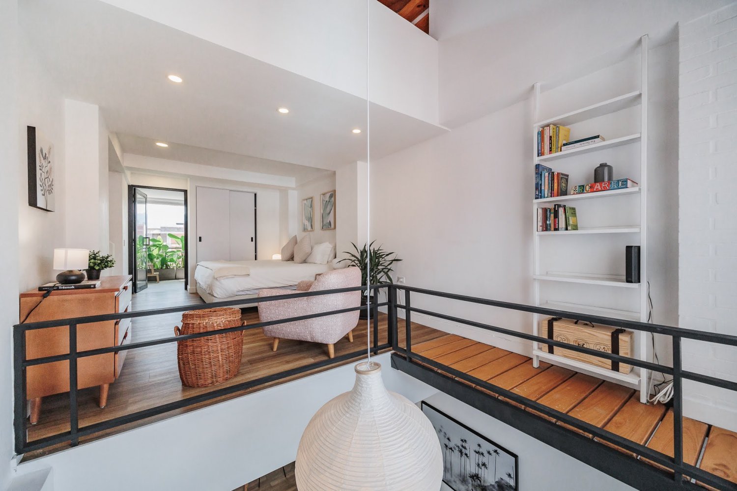 Wellness Loft Apartment – Laureles, Medellín — 7