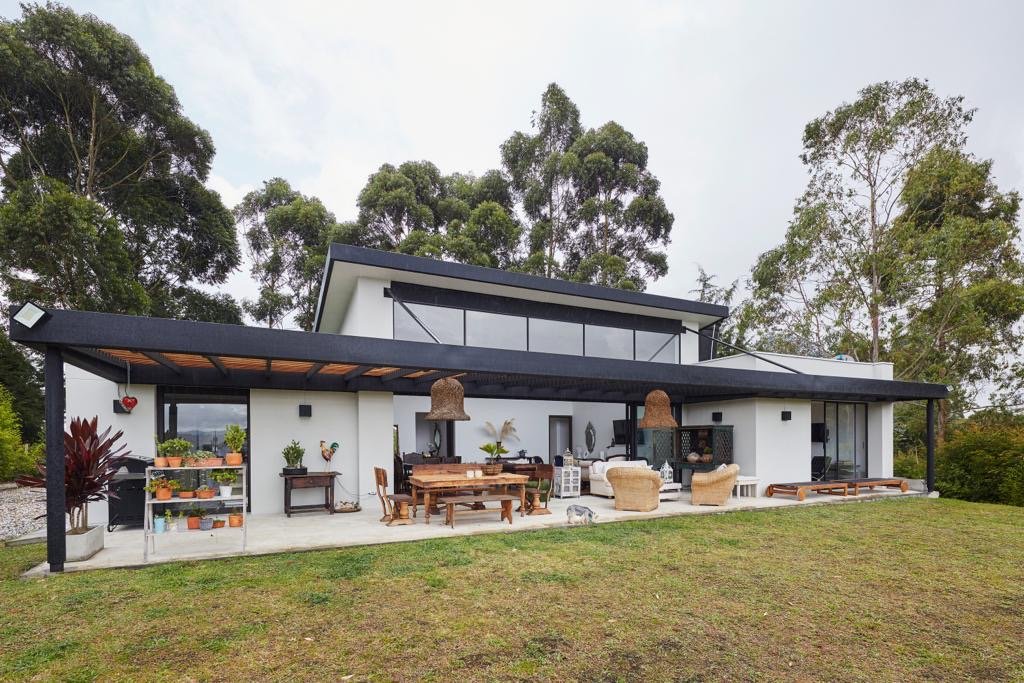 Gran Casa Campestre Disponible en Renta Tradicional  — 2