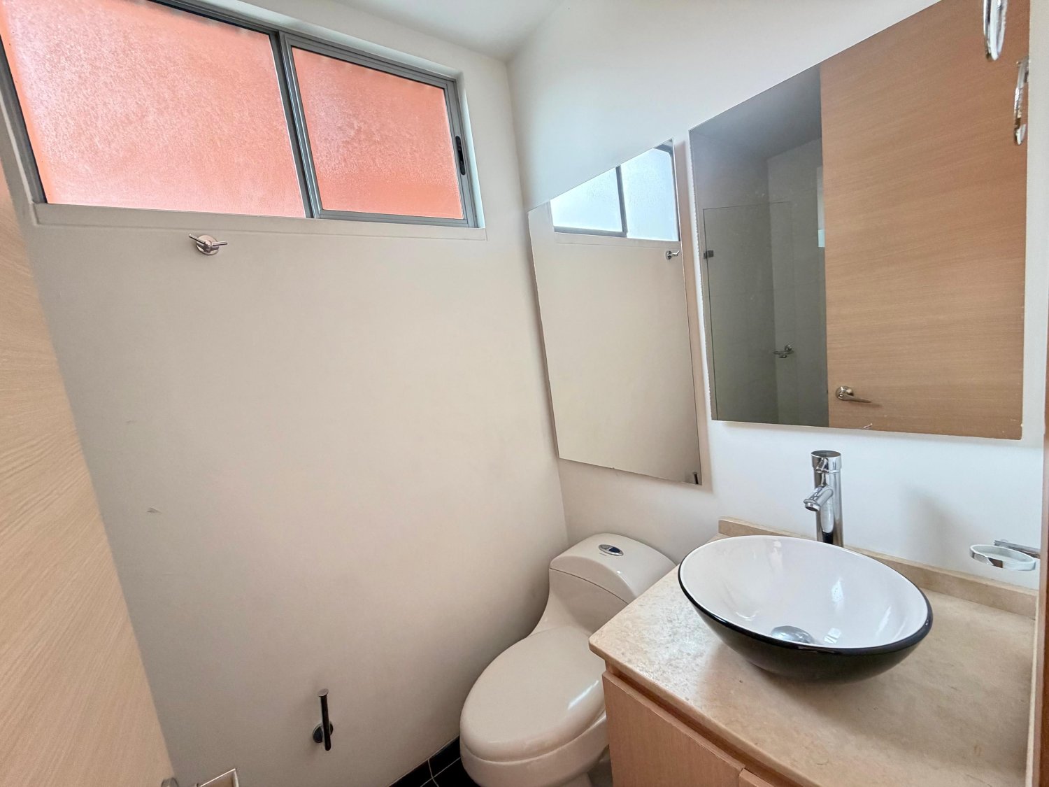 Hermoso apartamento en Renta y venta en el sector de Envigado (Antioquia)  — 8