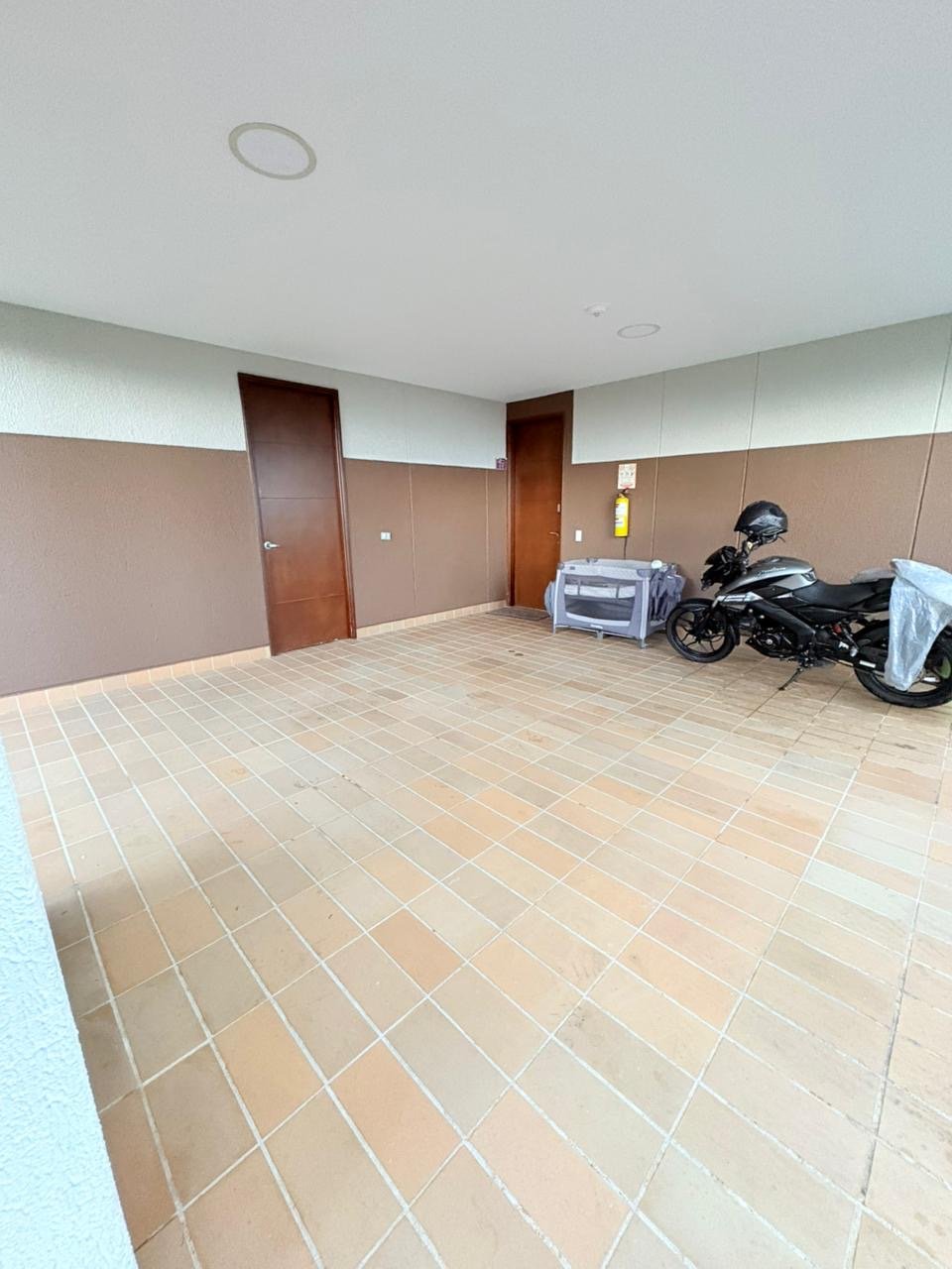 Casa Moderna en Loma del Escobero - Image 5