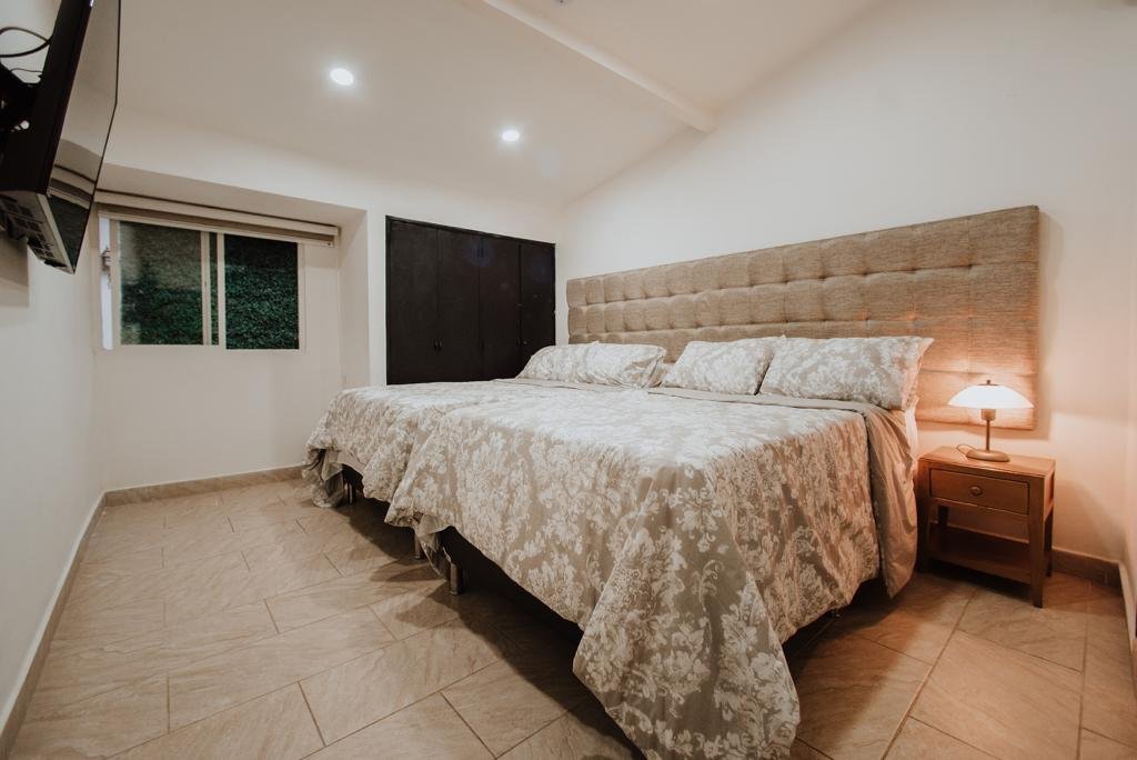 Luxury Villa for Short-Term Rental – Palatial VIP - 13