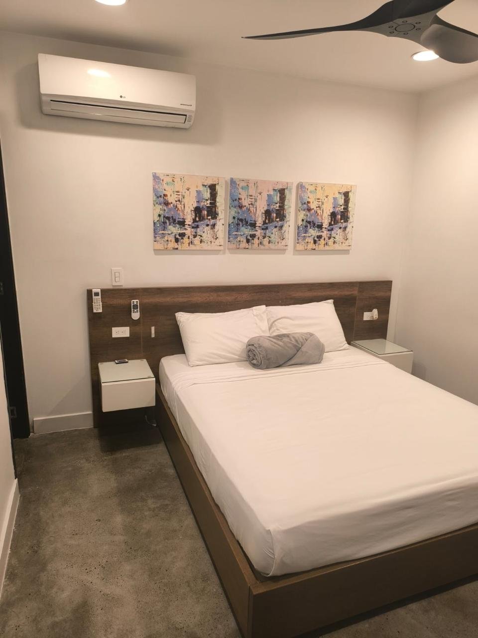 Turnkey Furnished Building for Sale – Manila, El Poblado - 15