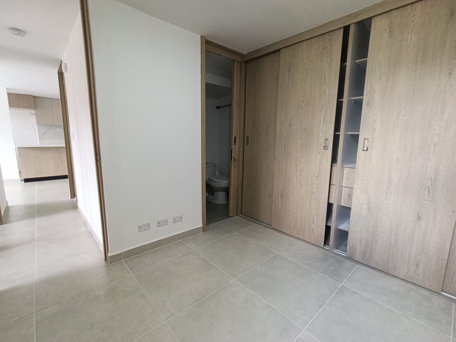 Apartamento en venta en Bello, Antioquia - Image 8