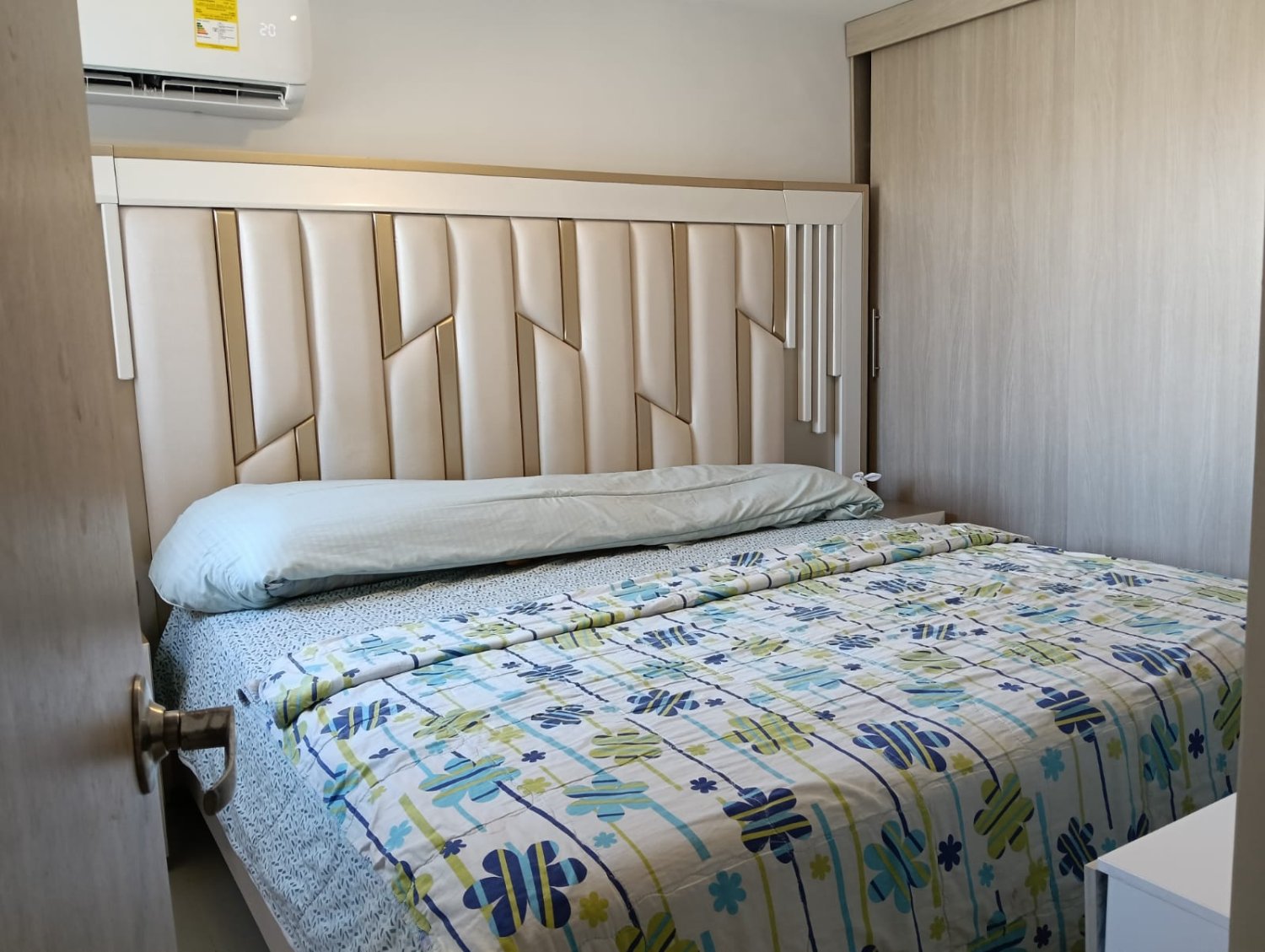 Apartamento Moderno en Mallorquín - Image 13