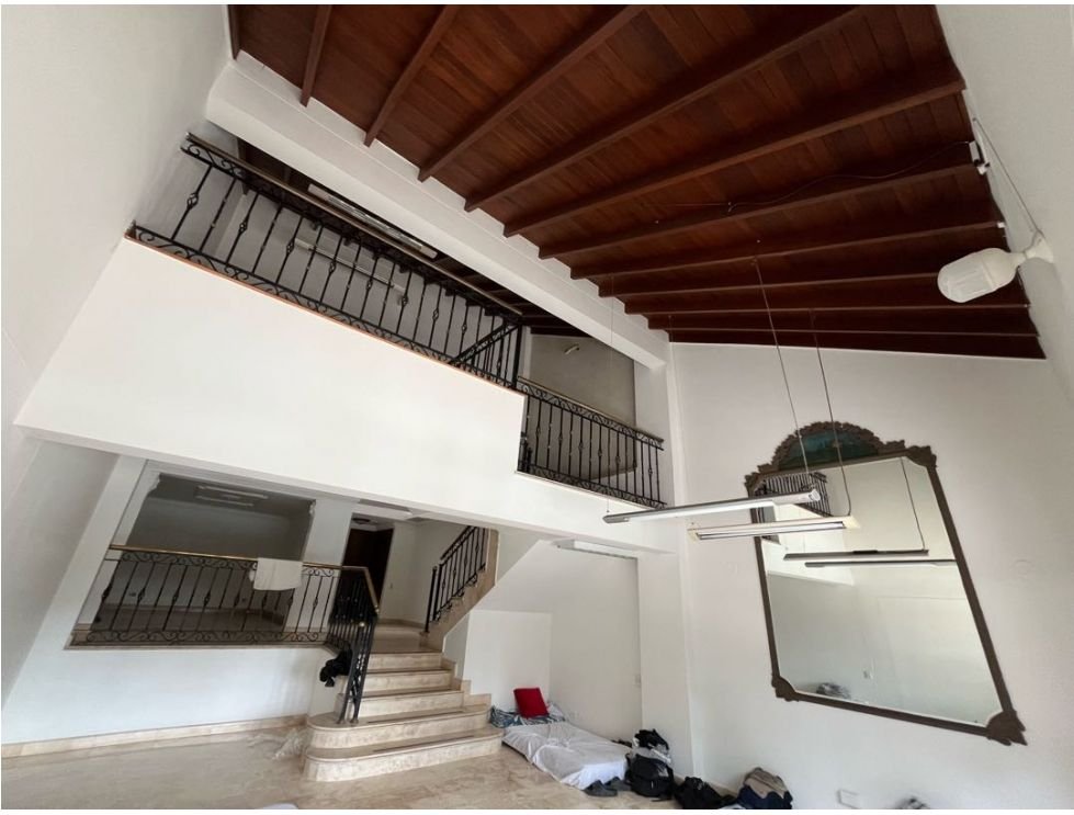 Exclusiva Casa independice en Renta Tradicional en el poblado — 12