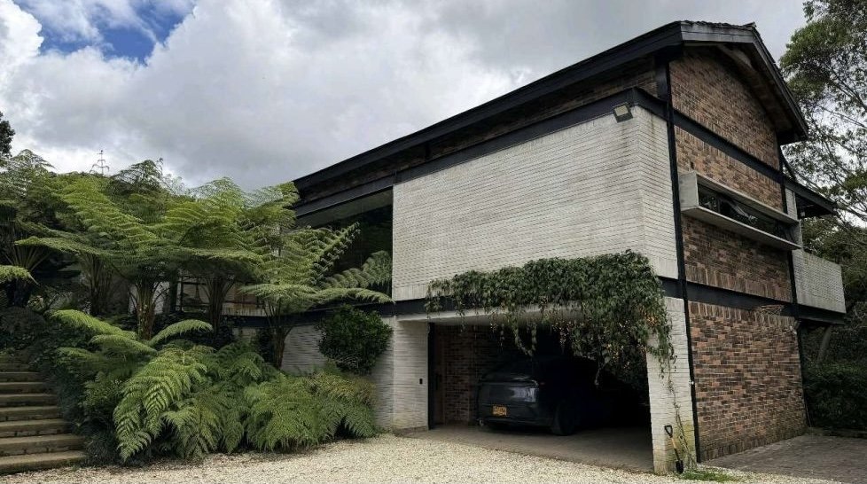 Exclusiva Casa en Renta Tradicional en Llano Grande Antioquia  — 1