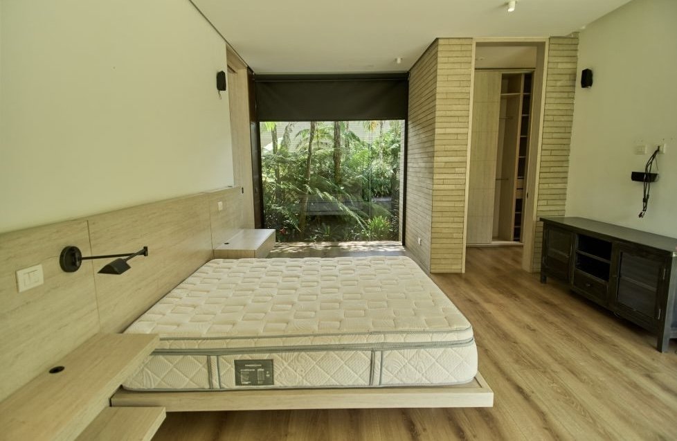 Exclusiva Casa después del peaje en Renta y Venta  — 15