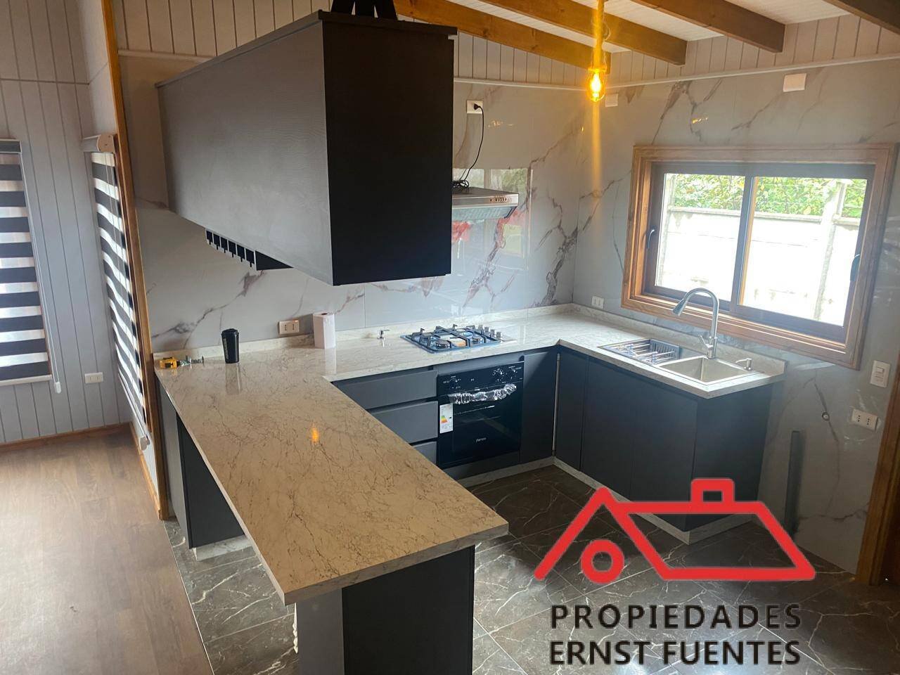 Casa en Arriendo en Malalhue, Lanco Amplios Espacios y Excelente Ubicación - Image 3