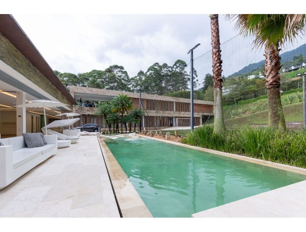 Exclusiva Casa campestre en Renta y venta en envigado  — 2