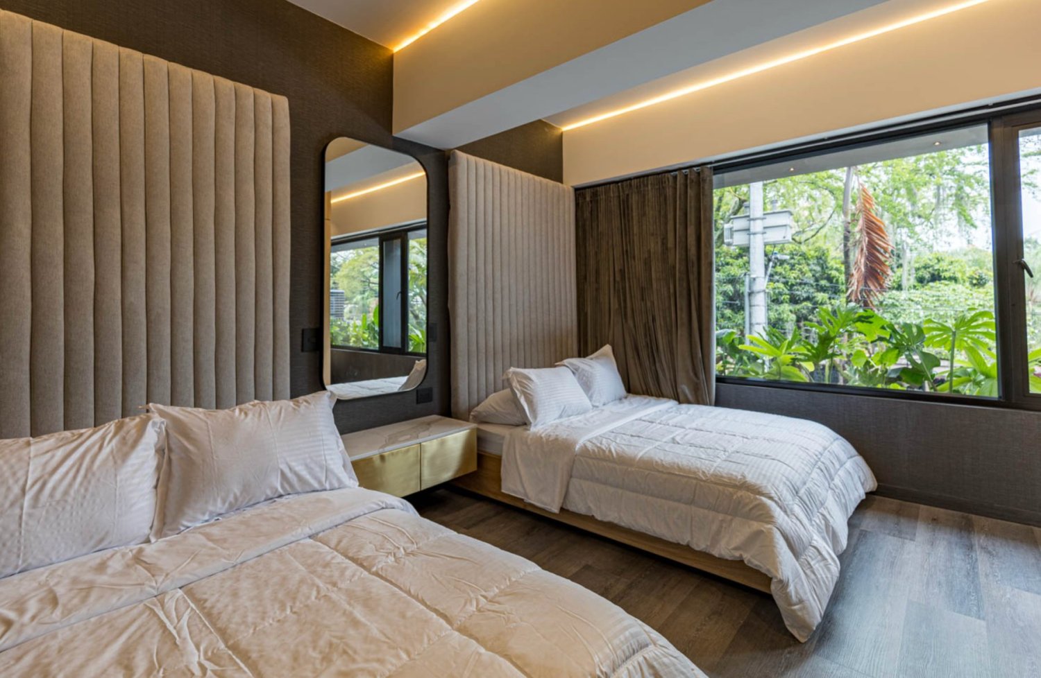 Penthouse for Short-Term Rental – PH Lleras