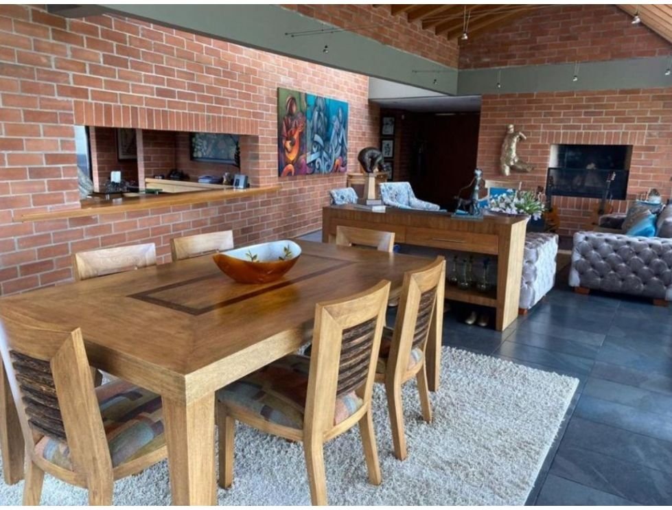 Gran Propiedad en Venta en el Alto de las palmas Disponible en Venta  — 6